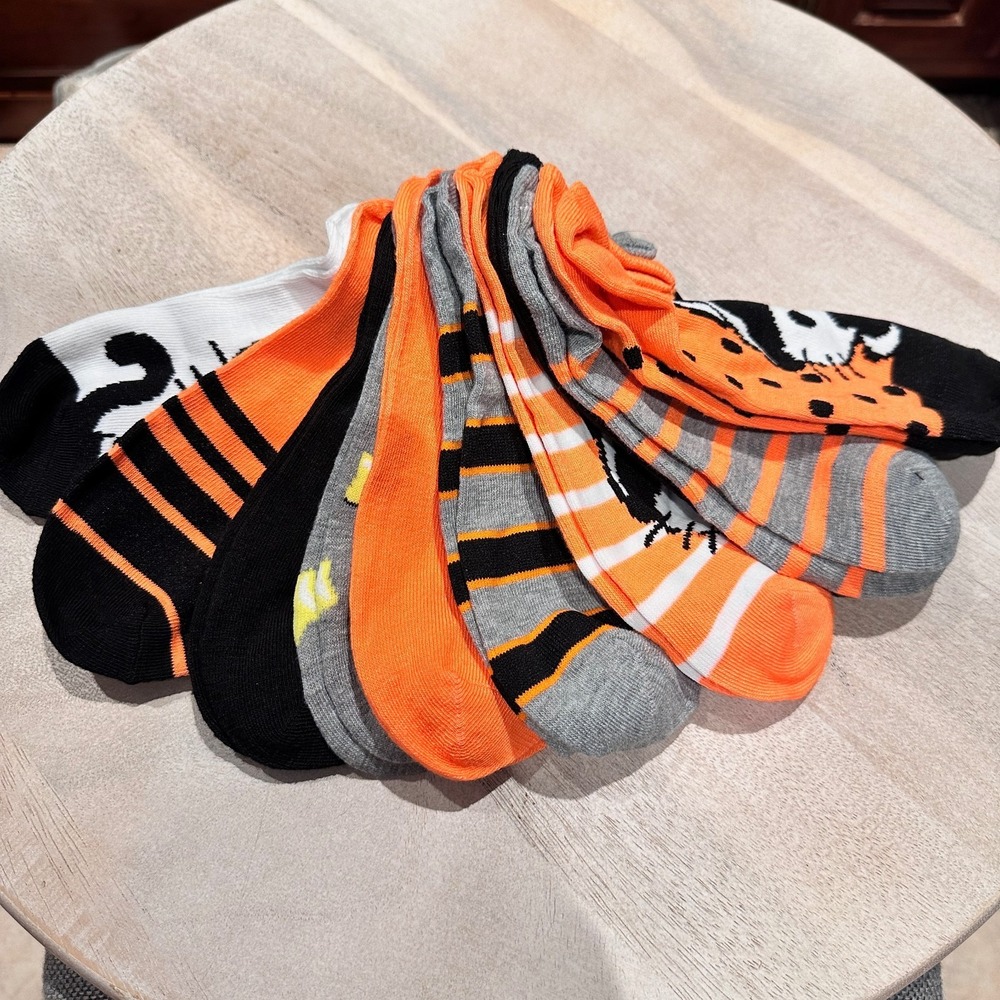 Hello Kitty Halloween No Show Socks 10 Pairs Womens Shoe Size 4-10 Sanrio NEW